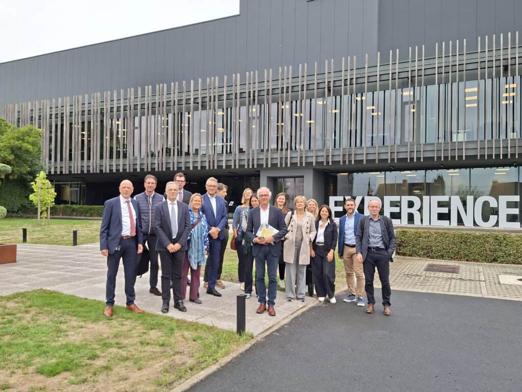 EU Commission delegation before Experience Center Vandewiele